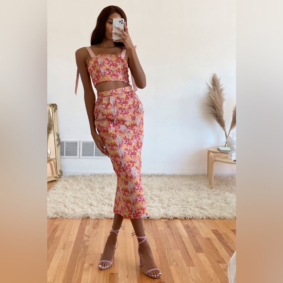 Lulu’s Ellarina Pink Multi Metallic Tie-Strap Two-Piece Midi Dress in Size Small - Picture 8 of 16